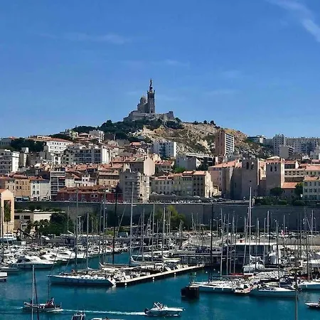 Super T2 Au Vieux Port Climatise Apartman *